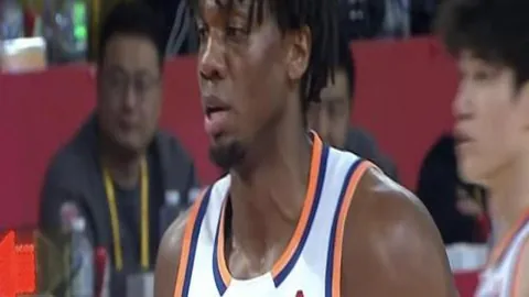 艾尔登法环电影拍摄现场视频曝光，粉丝热议玛莉卡雕像还原度高